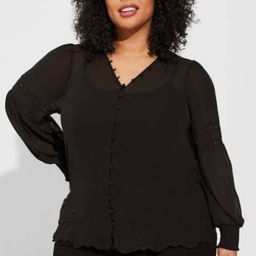 Torrid 3x Chiffon Detail Button Down Top
